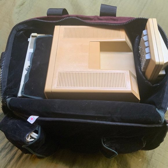 Macintosh Plus 1Mb and Hard Disk 20SC - Picture 12 of 12